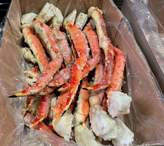 Alaskan King Crab Legs - Image 2